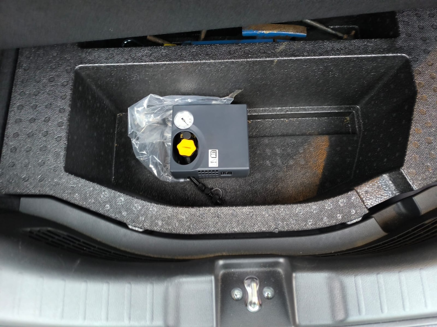 Used Honda Jazz 2017 for sale - 77686104: Photo 32