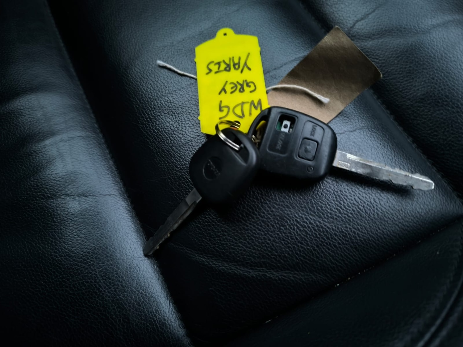 Used Toyota Yaris 2010 for sale - 77001964: Photo 35