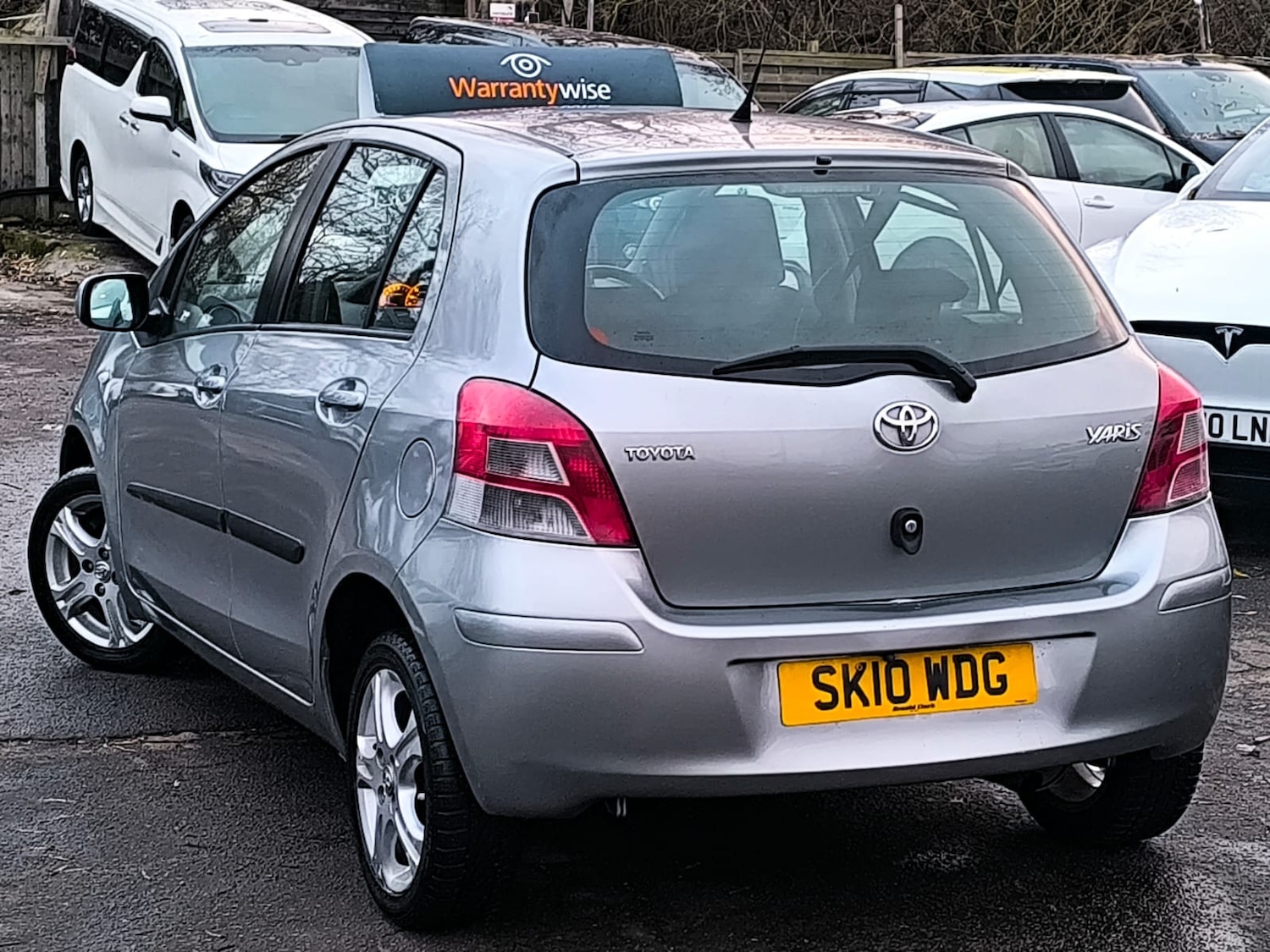 Used Toyota Yaris 2010 for sale - 77001964: Photo 4