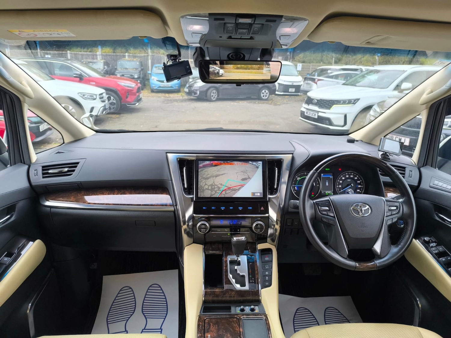 Used Toyota Alphard 2019 for sale - 76490499: Photo 16