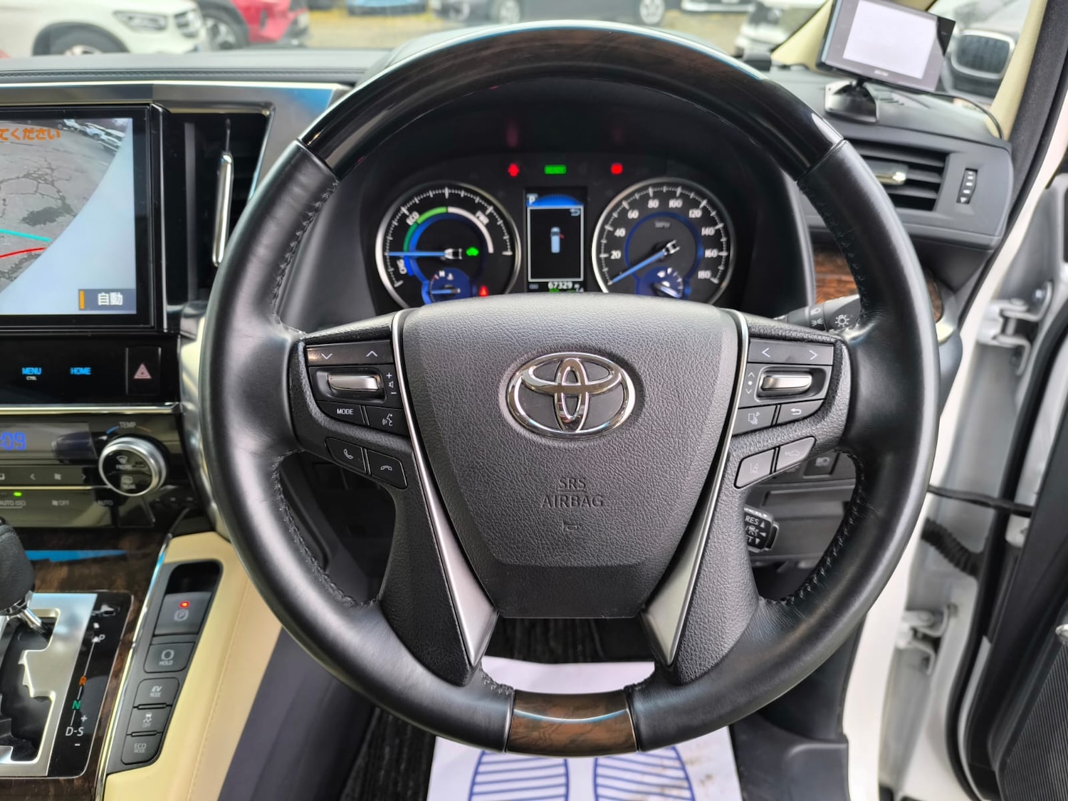 Used Toyota Alphard 2019 for sale - 76490499: Photo 17