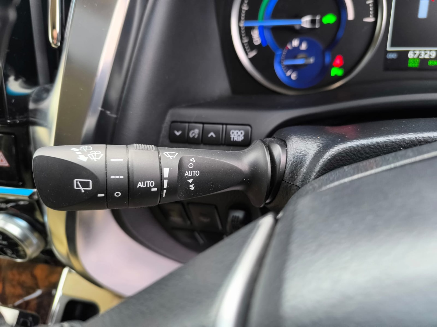 Used Toyota Alphard 2019 for sale - 76490499: Photo 28