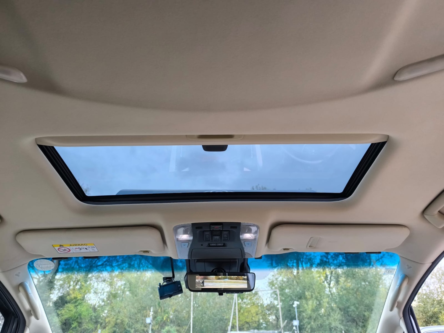 Used Toyota Alphard 2019 for sale - 76490499: Photo 30