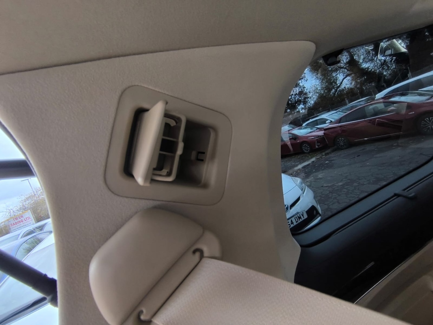 Used Toyota Alphard 2019 for sale - 76490499: Photo 37