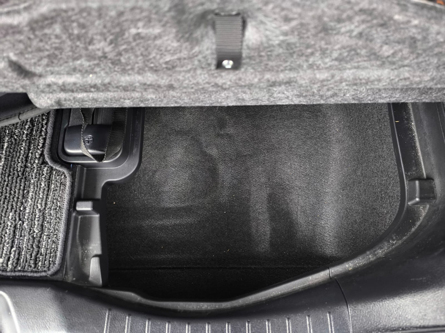 Used Toyota Alphard 2019 for sale - 76490499: Photo 56