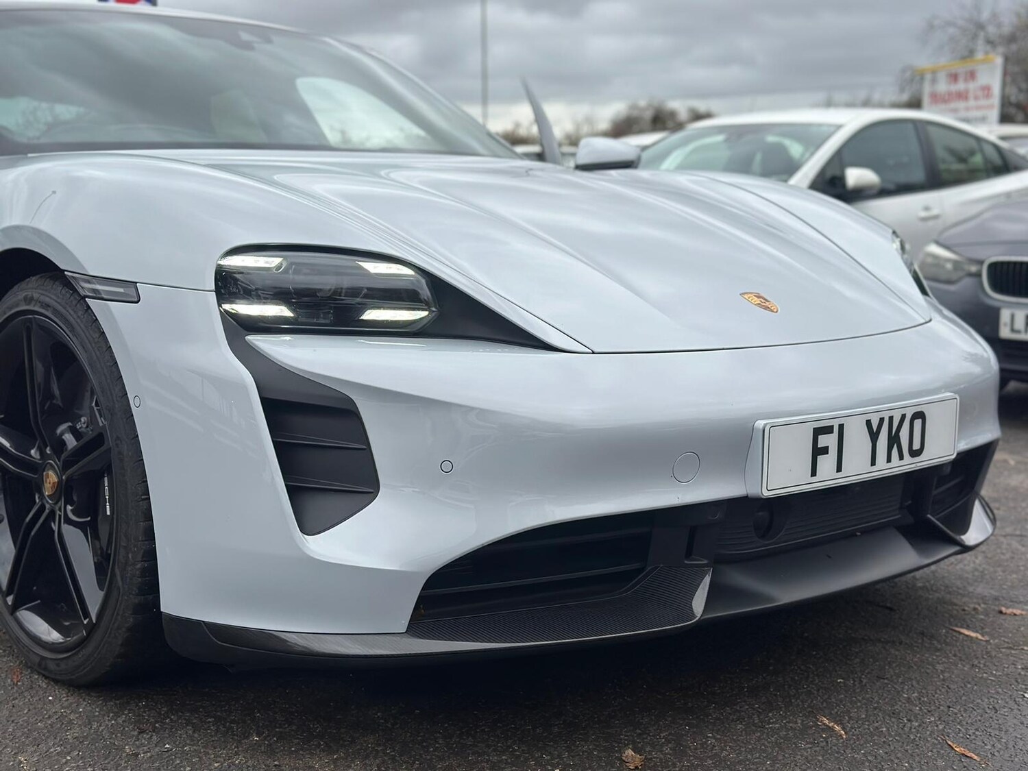 Used Porsche Taycan 2022 for sale - 76553927: Photo 15