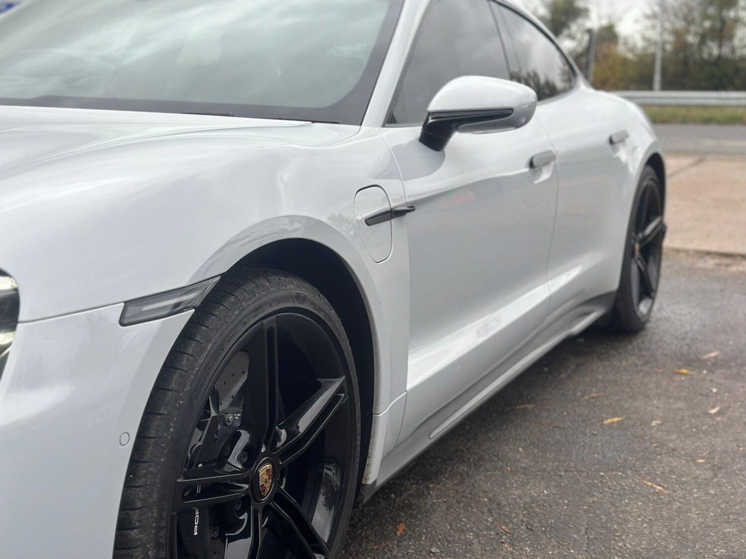 Used Porsche Taycan 2022 for sale - 76553927: Photo 21