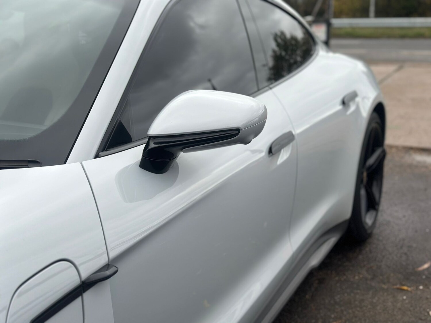 Used Porsche Taycan 2022 for sale - 76553927: Photo 22