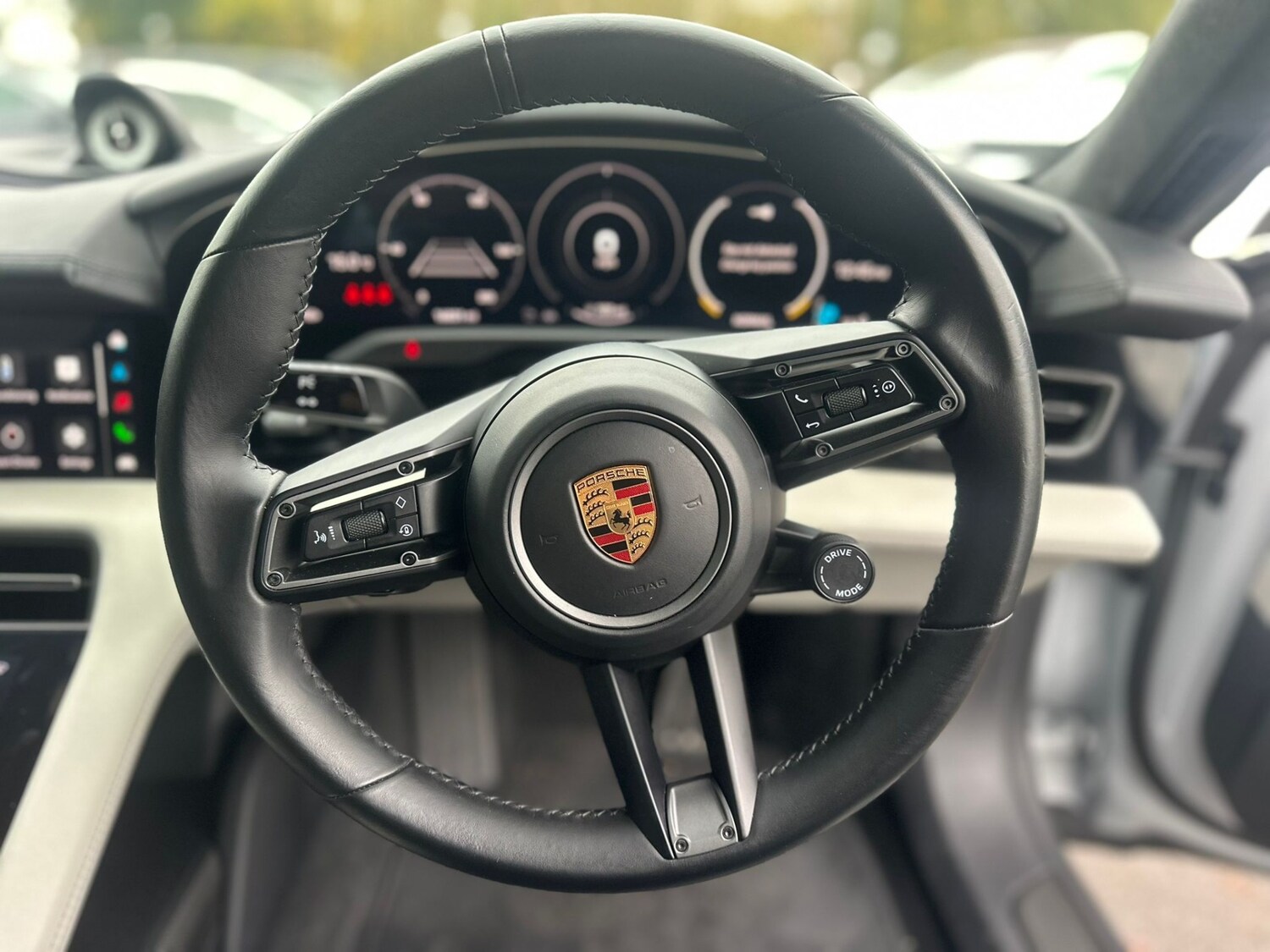 Used Porsche Taycan 2022 for sale - 76553927: Photo 38