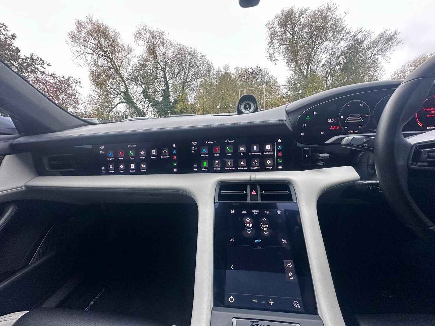 Used Porsche Taycan 2022 for sale - 76553927: Photo 42