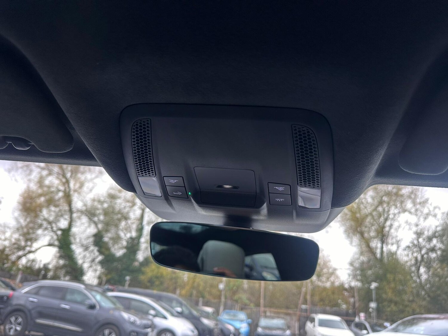 Used Porsche Taycan 2022 for sale - 76553927: Photo 51