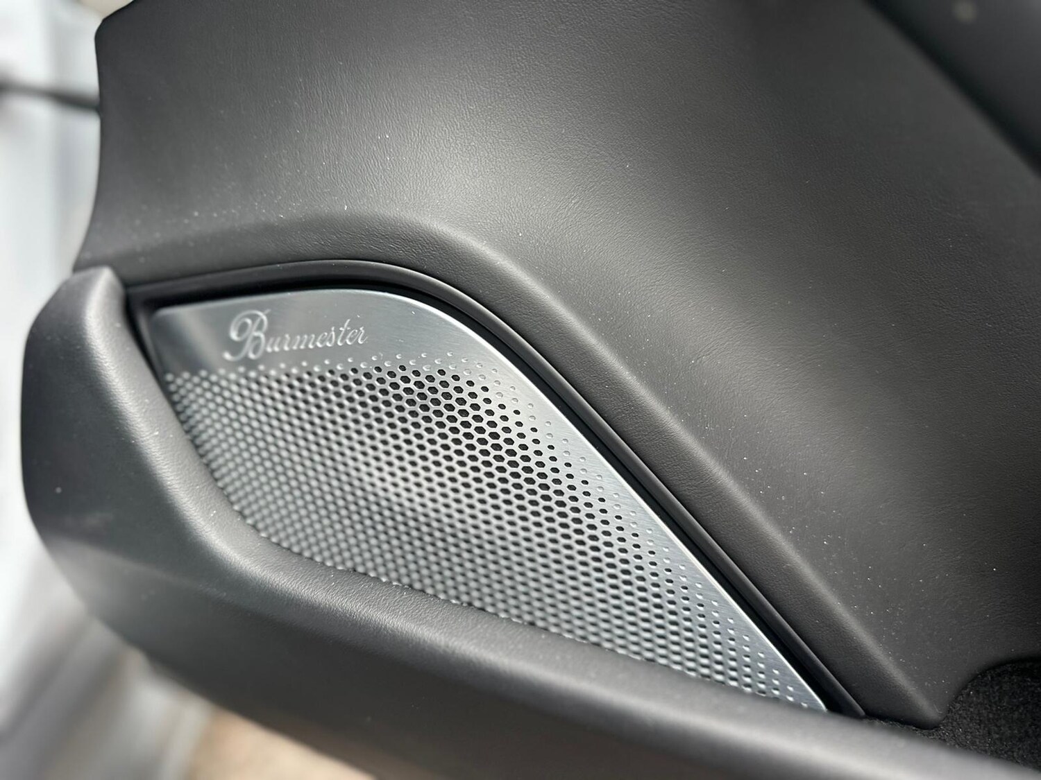 Used Porsche Taycan 2022 for sale - 76553927: Photo 56