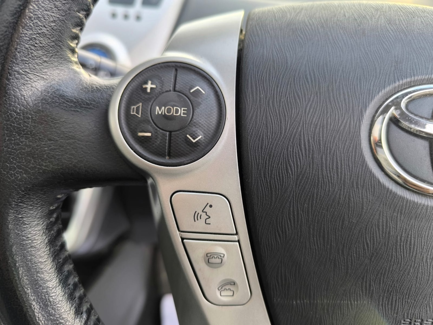 Used Toyota Prius+ 2012 for sale - 76492325: Photo 15