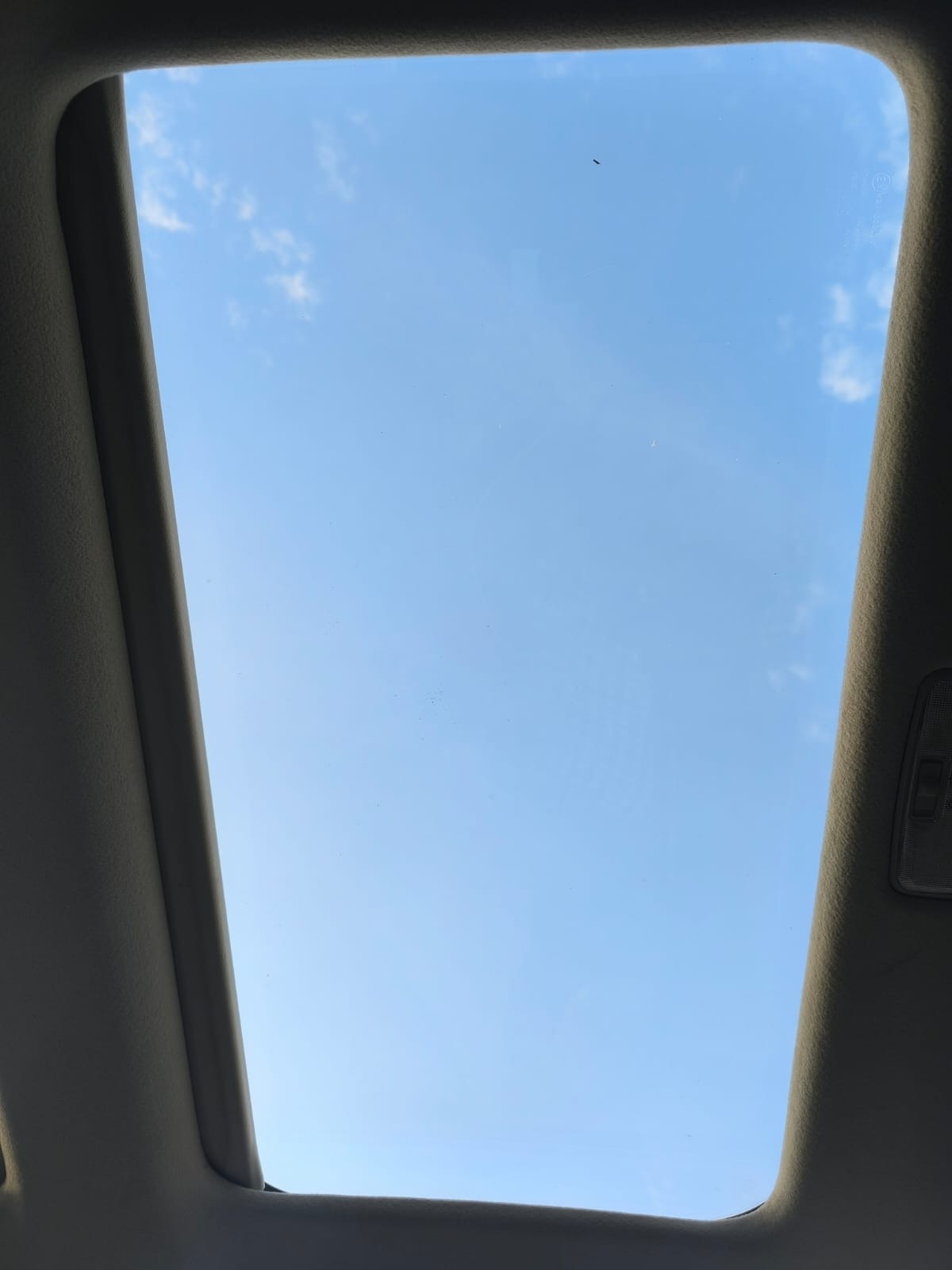 Used Toyota Prius+ 2012 for sale - 76492325: Photo 24