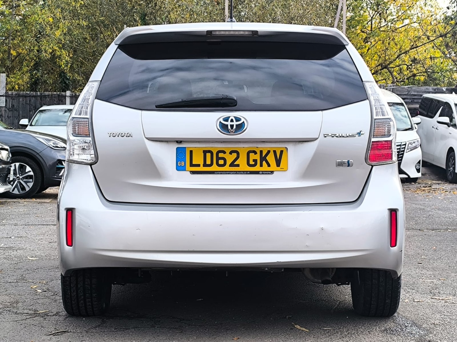 Used Toyota Prius+ 2012 for sale - 76492325: Photo 8