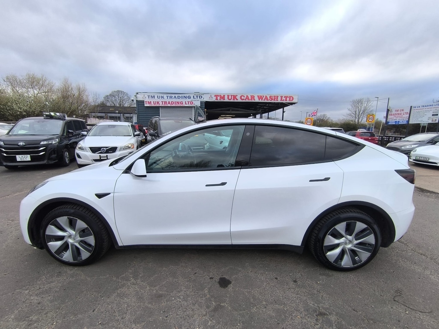Used Tesla Model Y 2022 for sale - 78038867: Photo 6