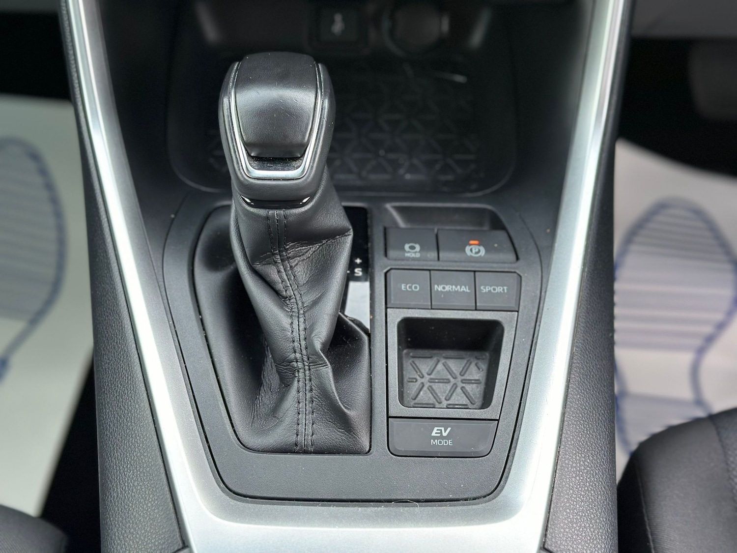 Used Toyota RAV4 2022 for sale - 77135920: Photo 25