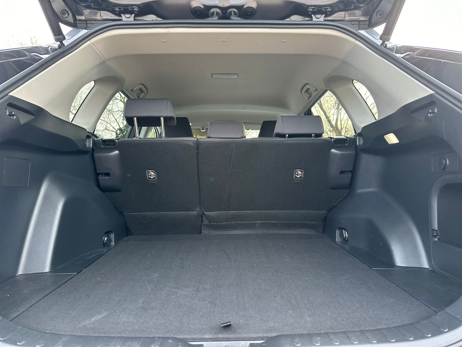 Used Toyota RAV4 2022 for sale - 77135920: Photo 44