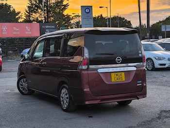 Used Nissan Serena 2016 for sale - 79488741: Photo
