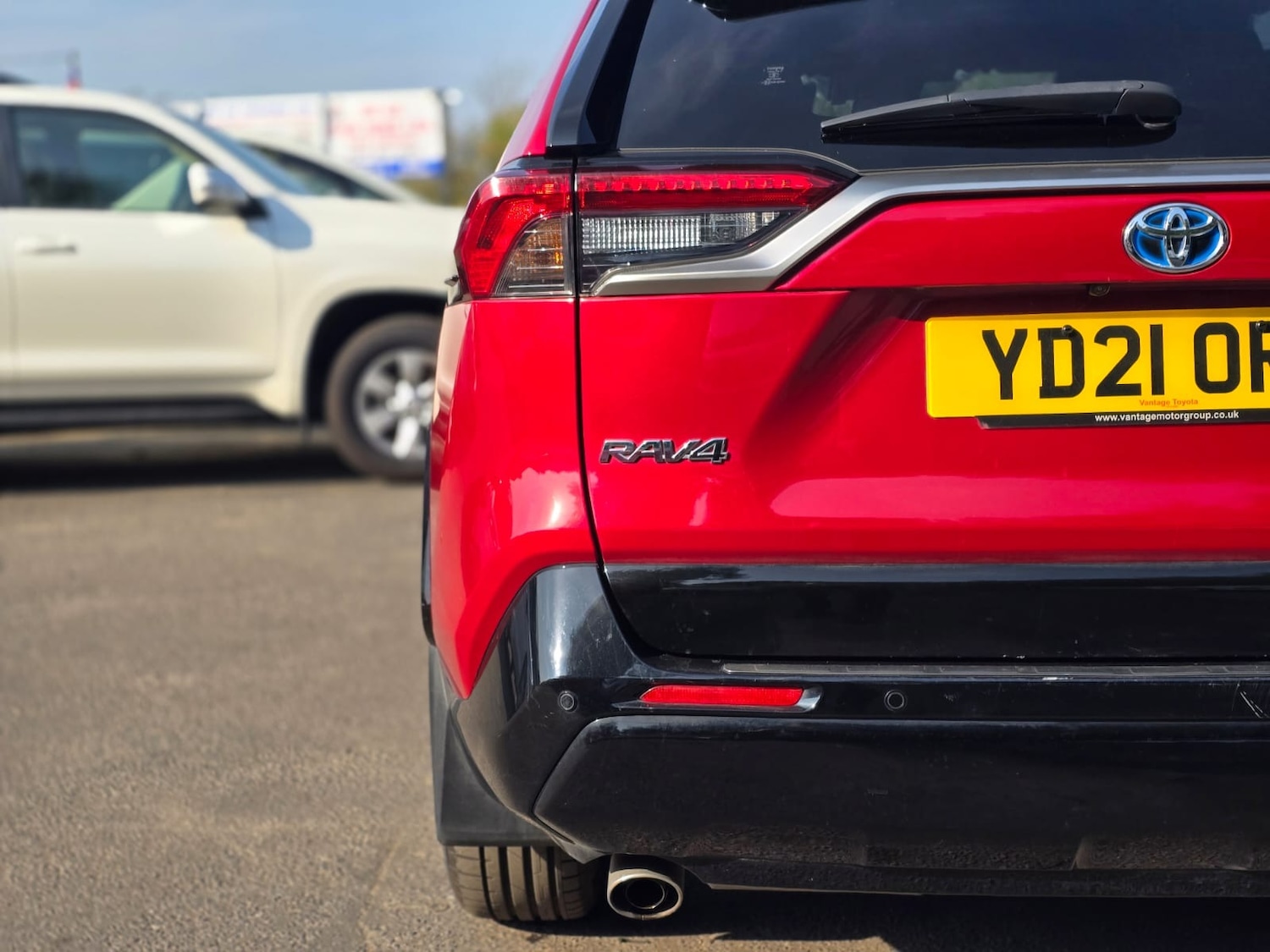 Used Toyota RAV4 2021 for sale - 76957440: Photo 11