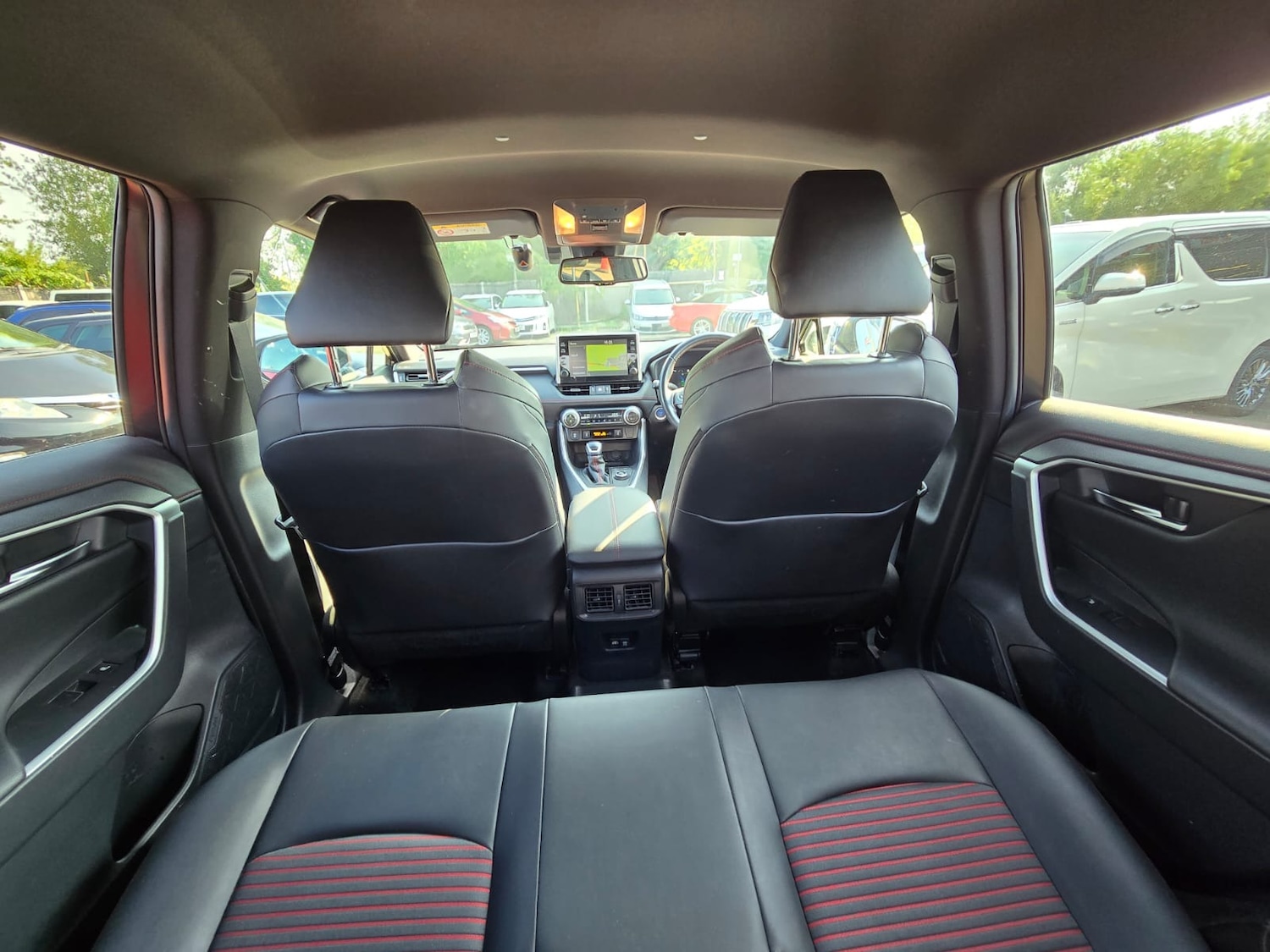 Used Toyota RAV4 2021 for sale - 76957440: Photo 37