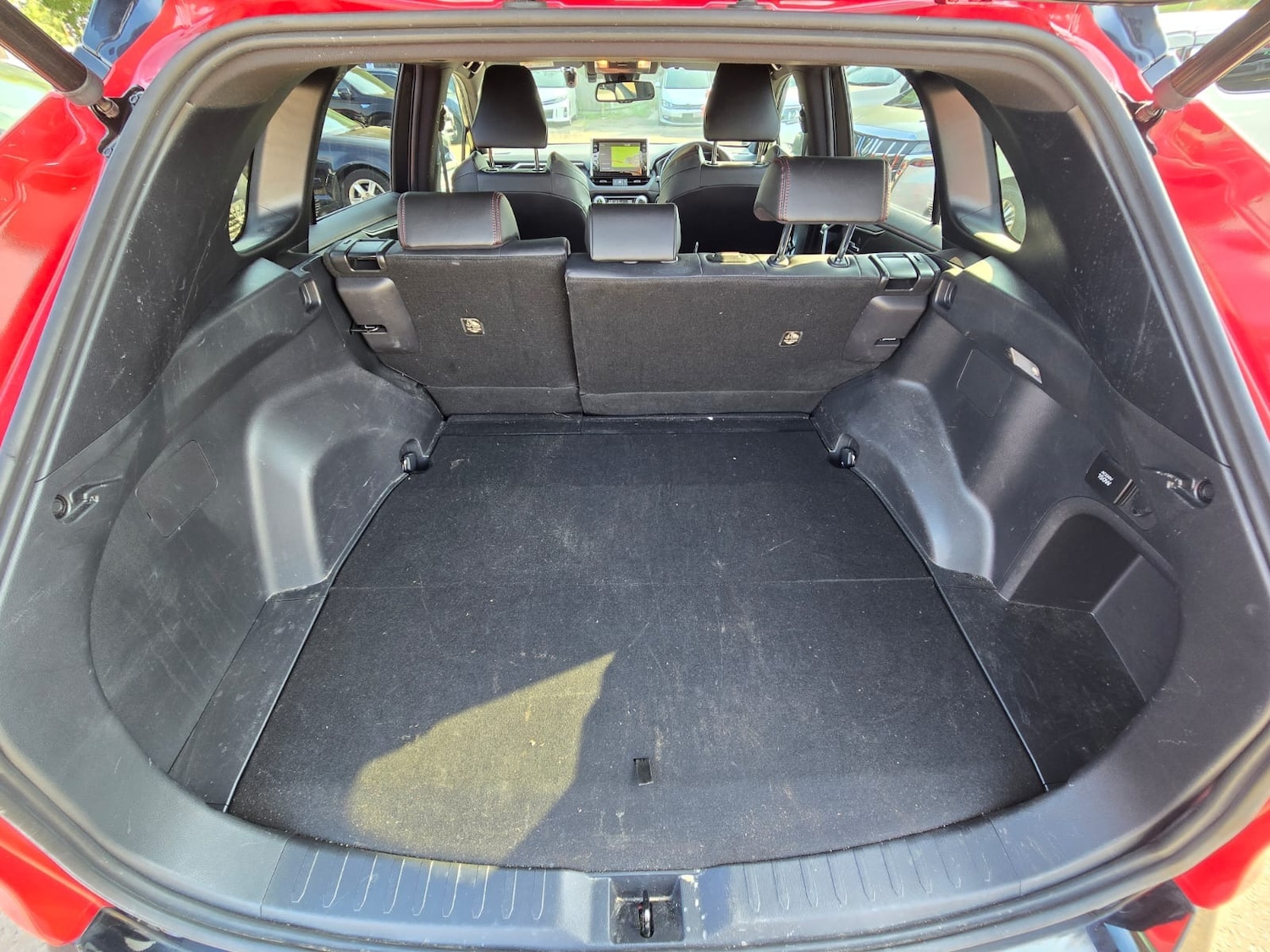 Used Toyota RAV4 2021 for sale - 76957440: Photo 38