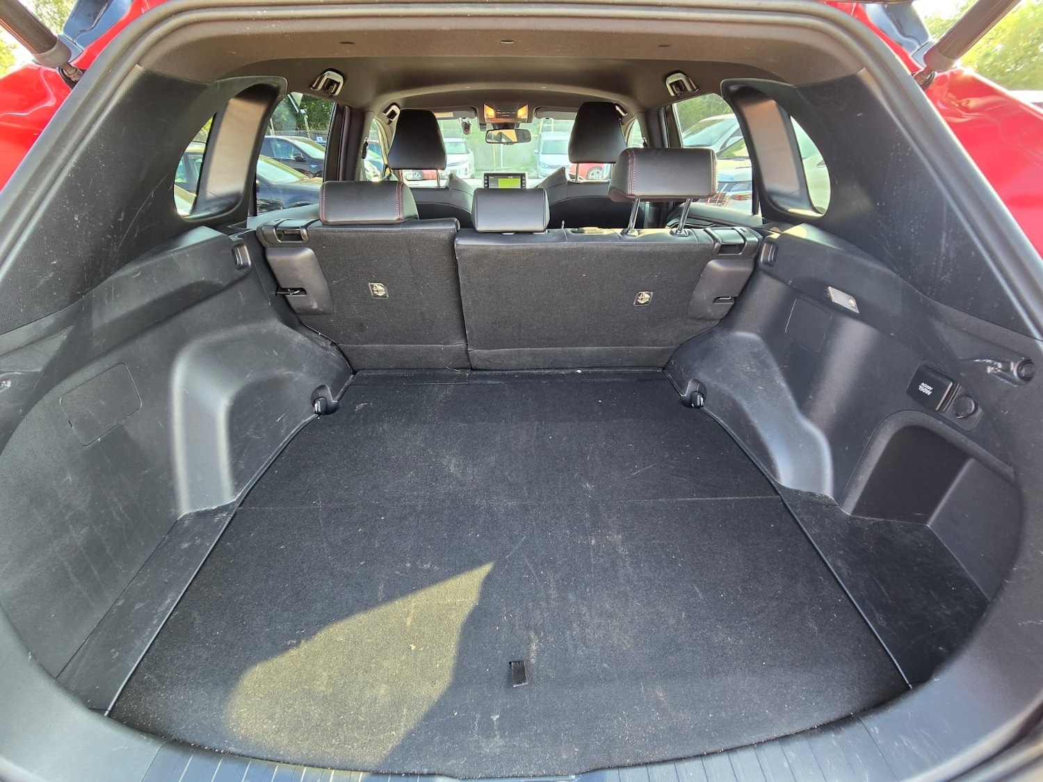 Used Toyota RAV4 2021 for sale - 76957440: Photo 39