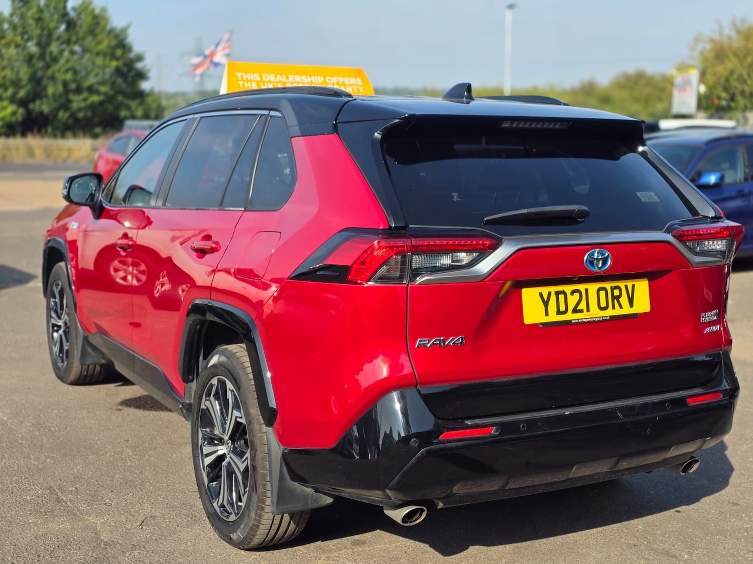 Used Toyota RAV4 2021 for sale - 76957440: Photo 4