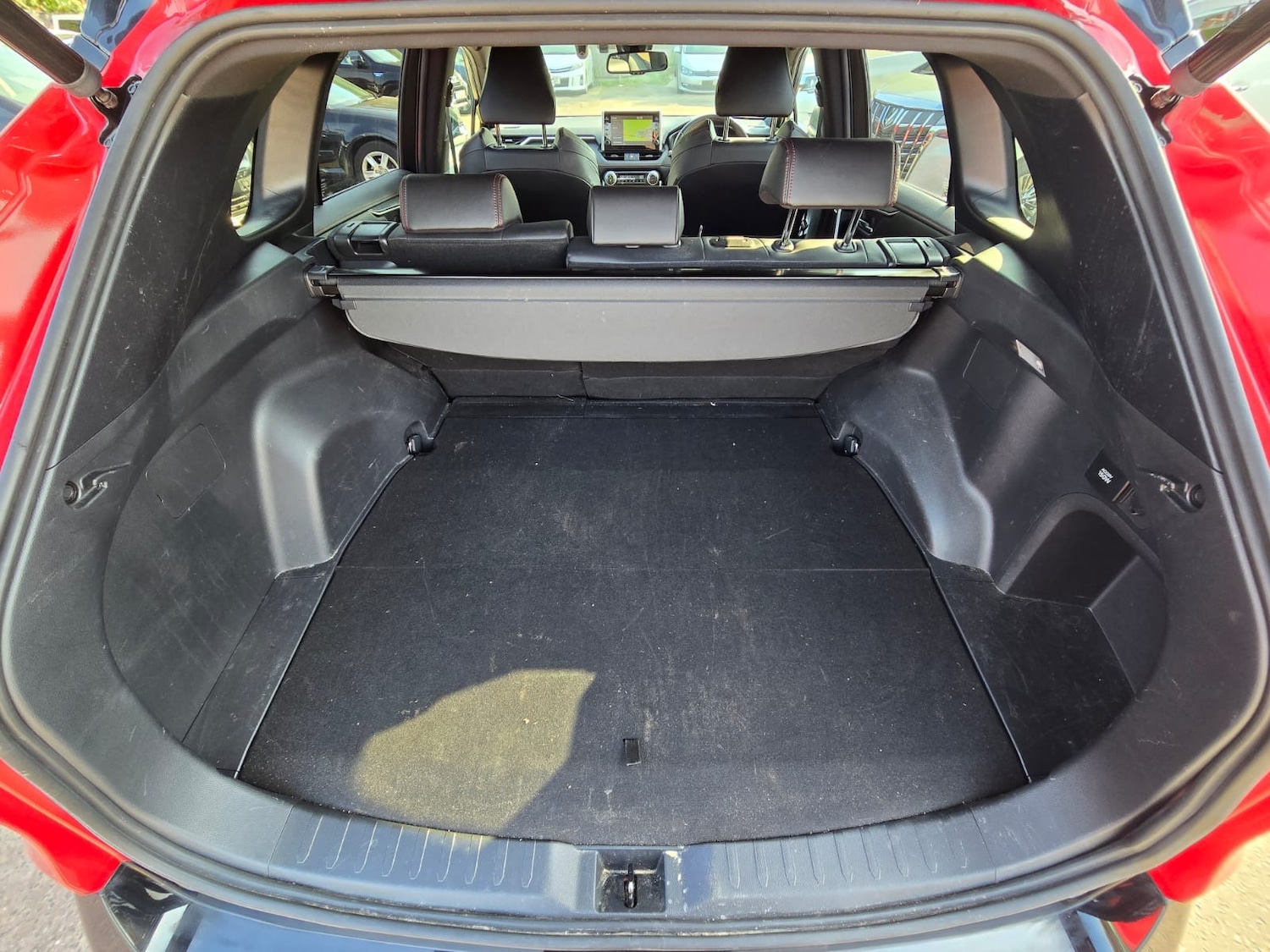 Used Toyota RAV4 2021 for sale - 76957440: Photo 40