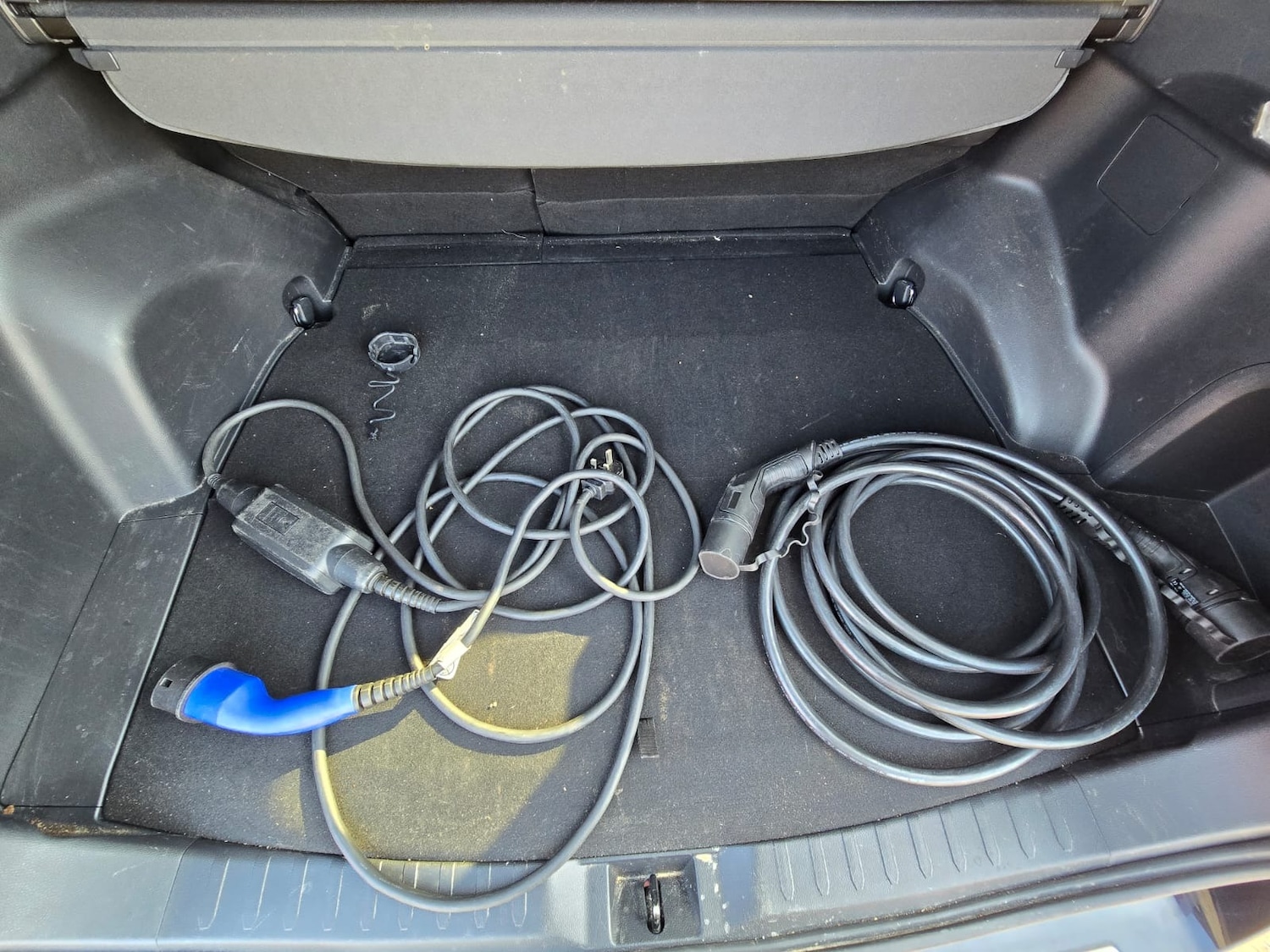 Used Toyota RAV4 2021 for sale - 76957440: Photo 45