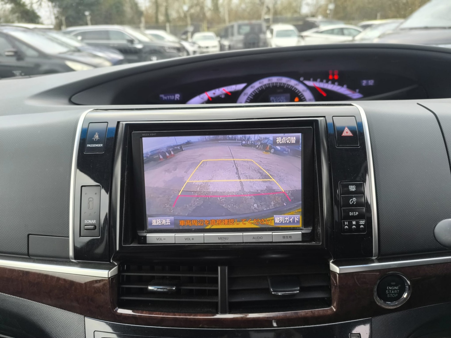 Used Toyota Estima 2015 for sale - 77195623: Photo 22