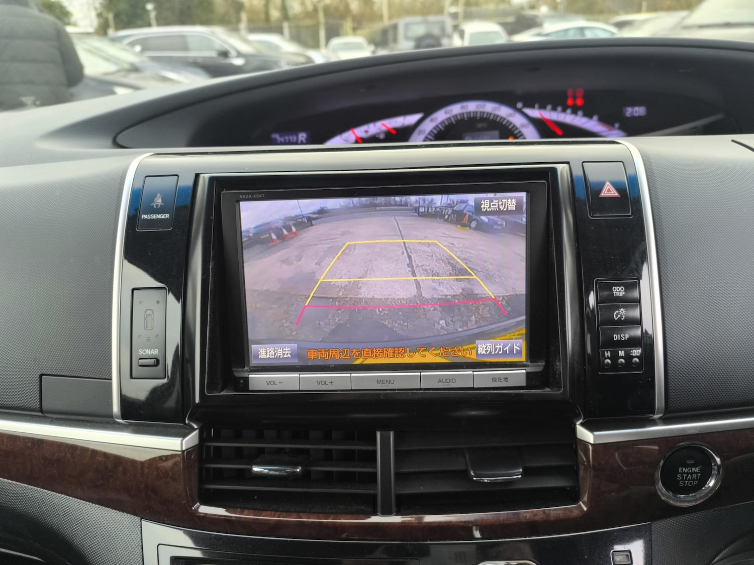 Used Toyota Estima 2015 for sale - 77195623: Photo 23