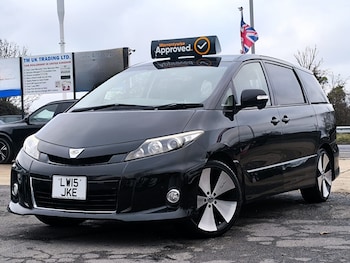 Used Toyota Estima 2015 for sale - 77195623: Photo