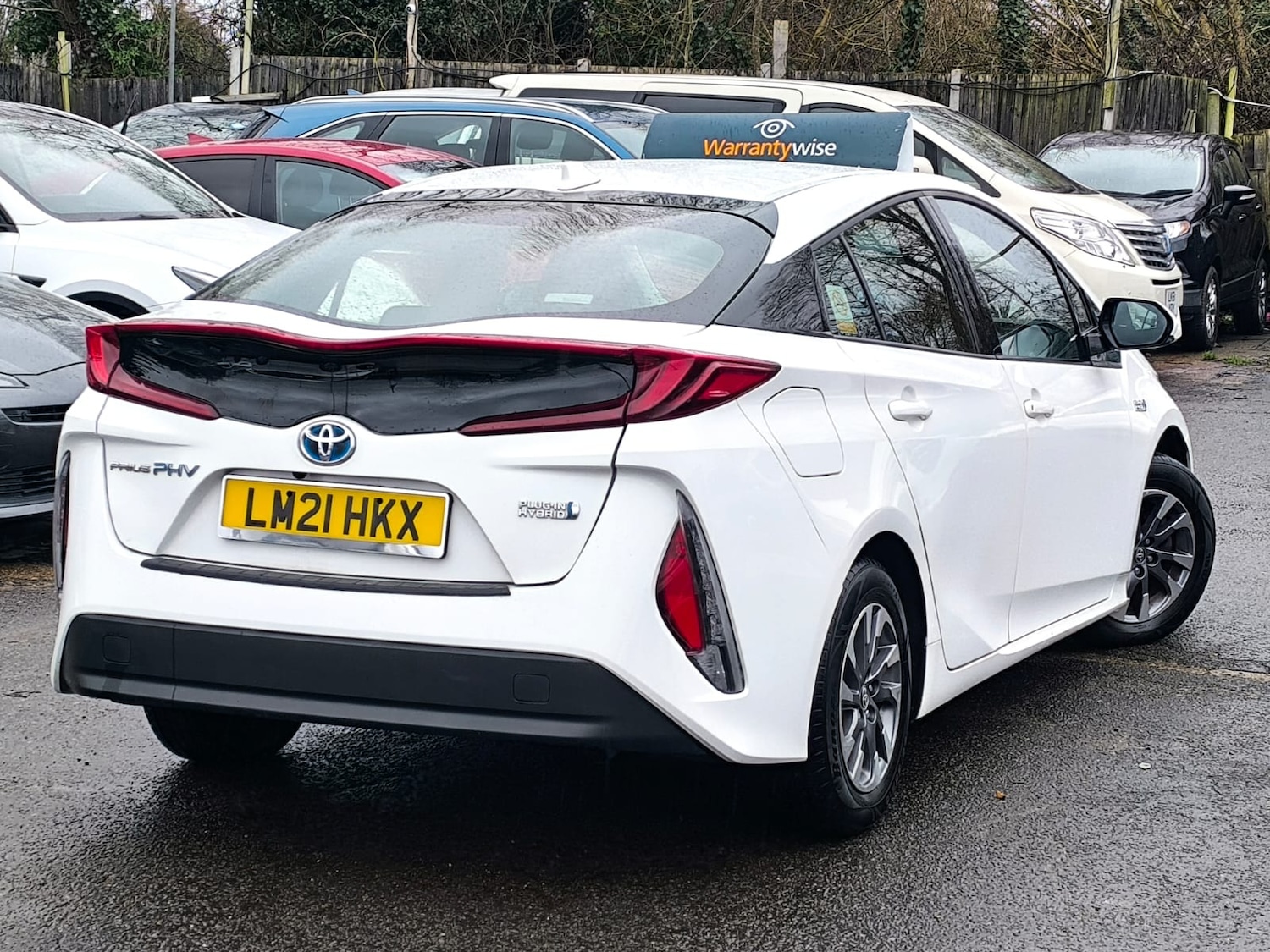 Used Toyota Prius 2021 for sale - 77282081: Photo 3