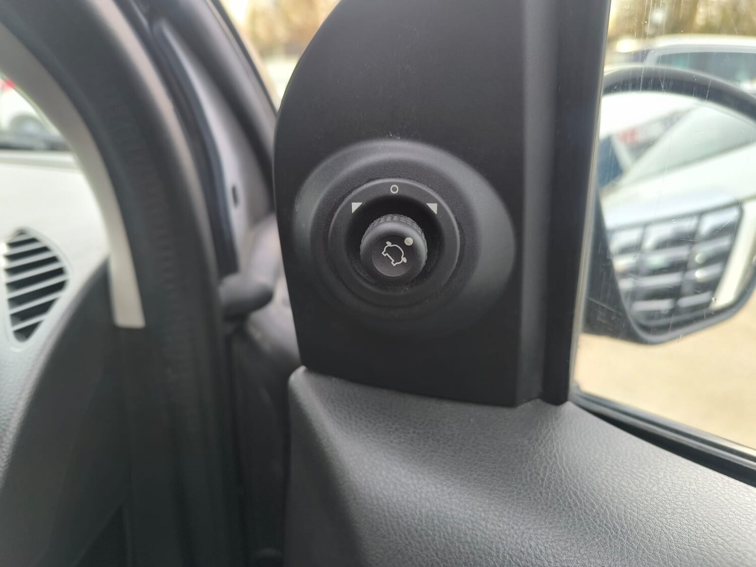 Used Ford Ka+ 2017 for sale - 77676414: Photo 24