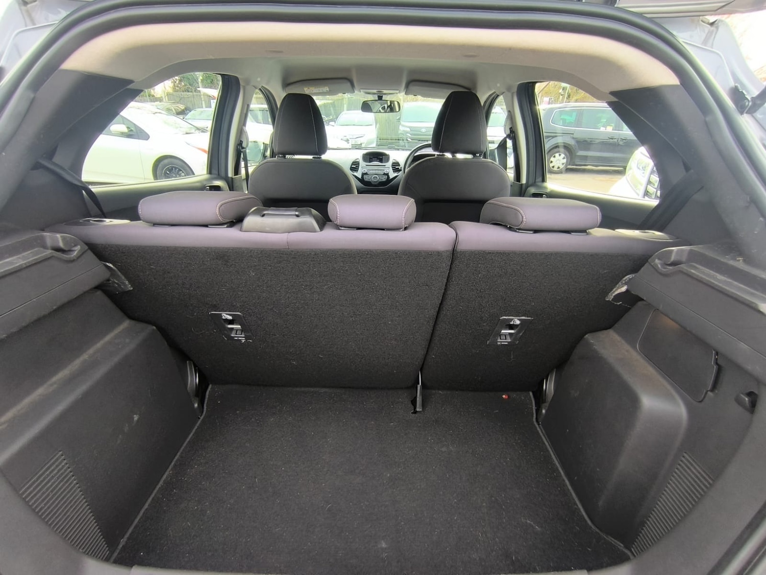 Used Ford Ka+ 2017 for sale - 77676414: Photo 29