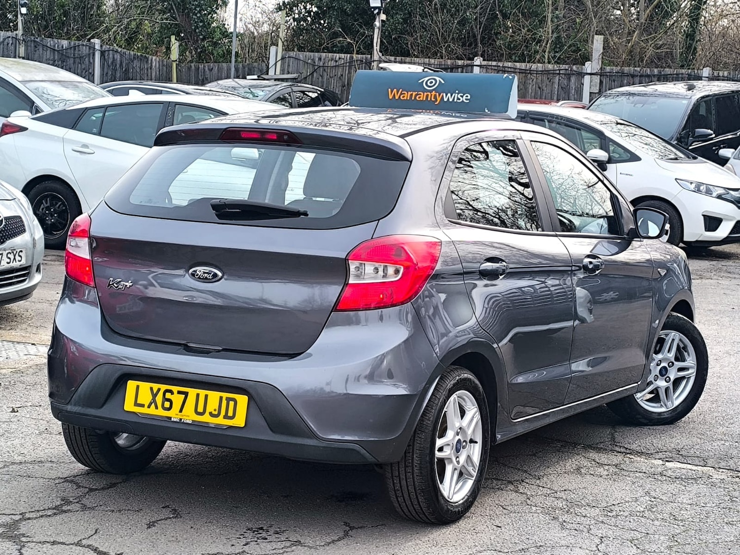 Used Ford Ka+ 2017 for sale - 77676414: Photo 3