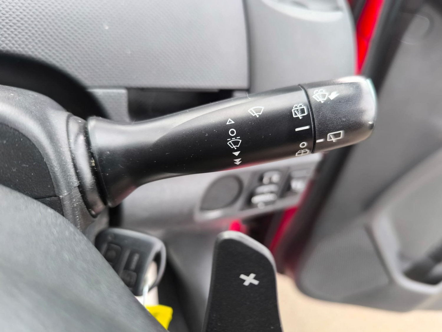 Used Toyota Yaris 2010 for sale - 77687944: Photo 22