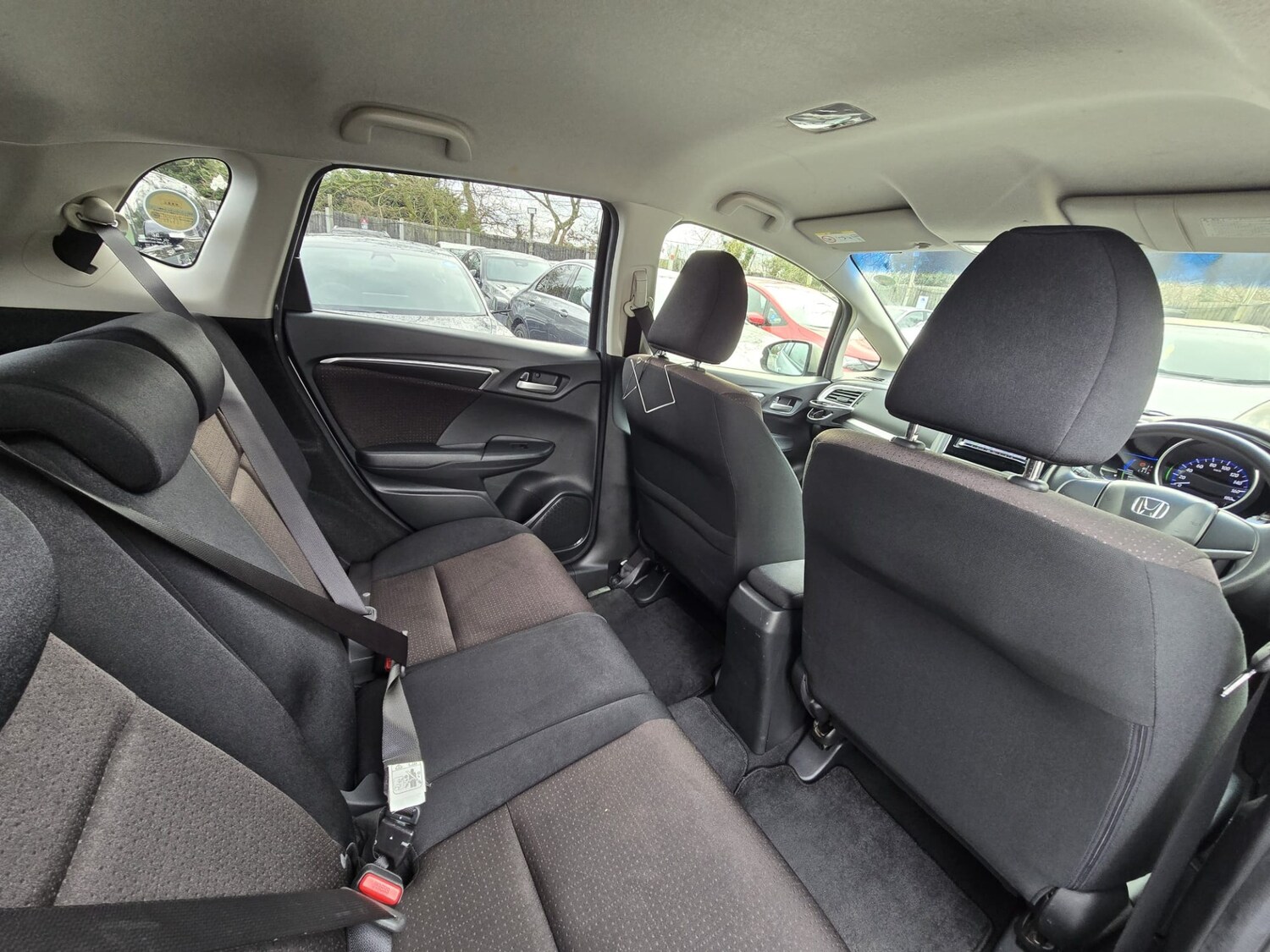 Used Honda Jazz 2014 for sale - 77730920: Photo 12