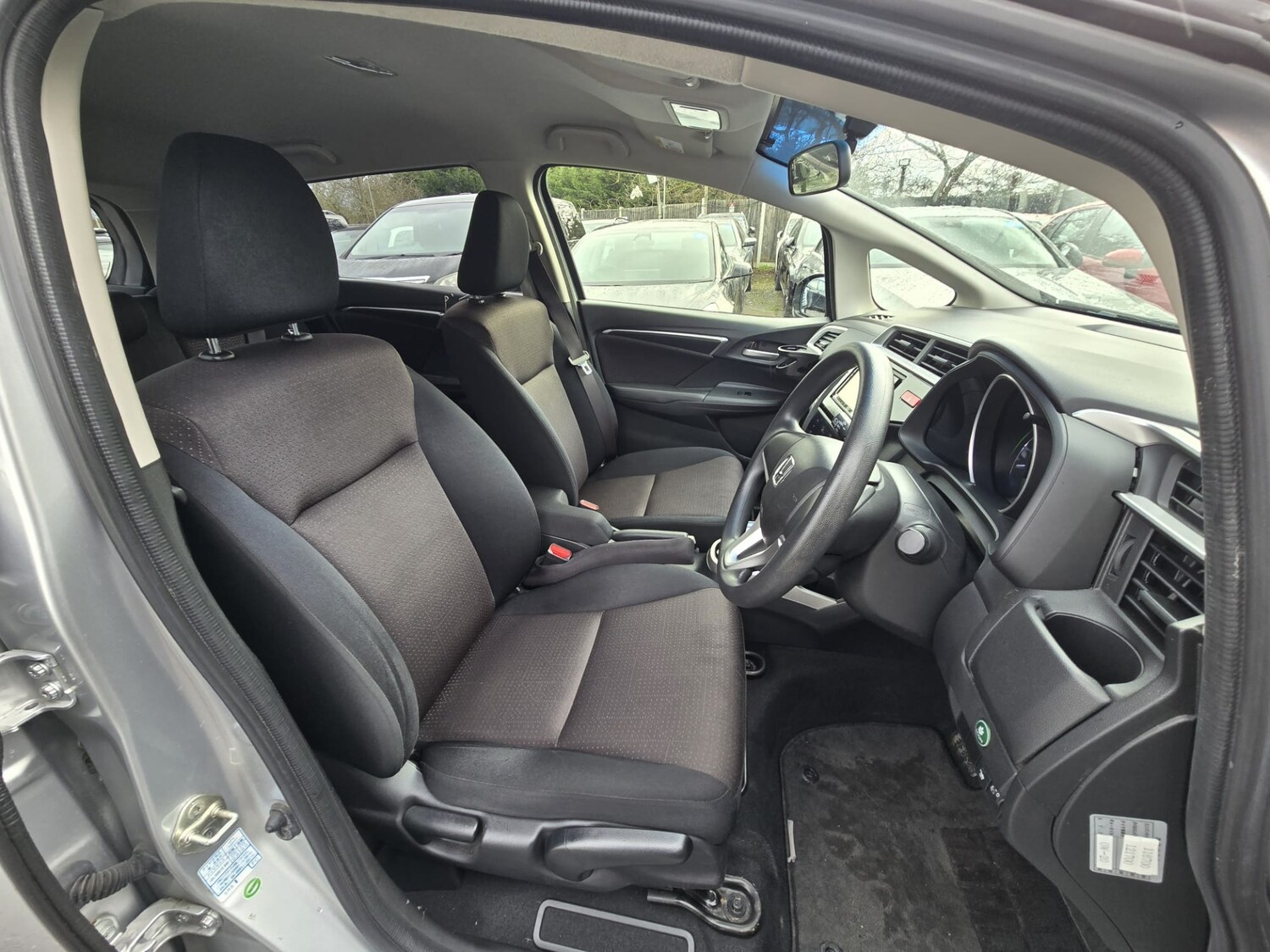 Used Honda Jazz 2014 for sale - 77730920: Photo 9