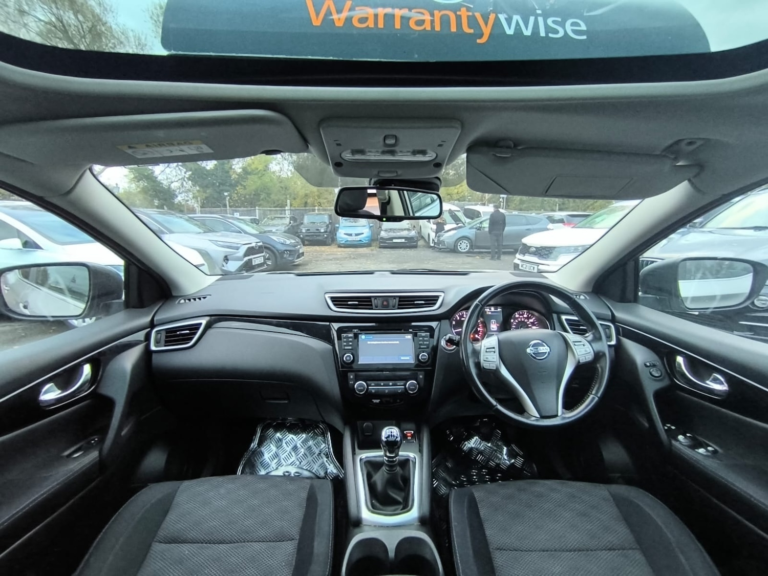 Used Nissan Qashqai 2015 for sale - 76477575: Photo 13