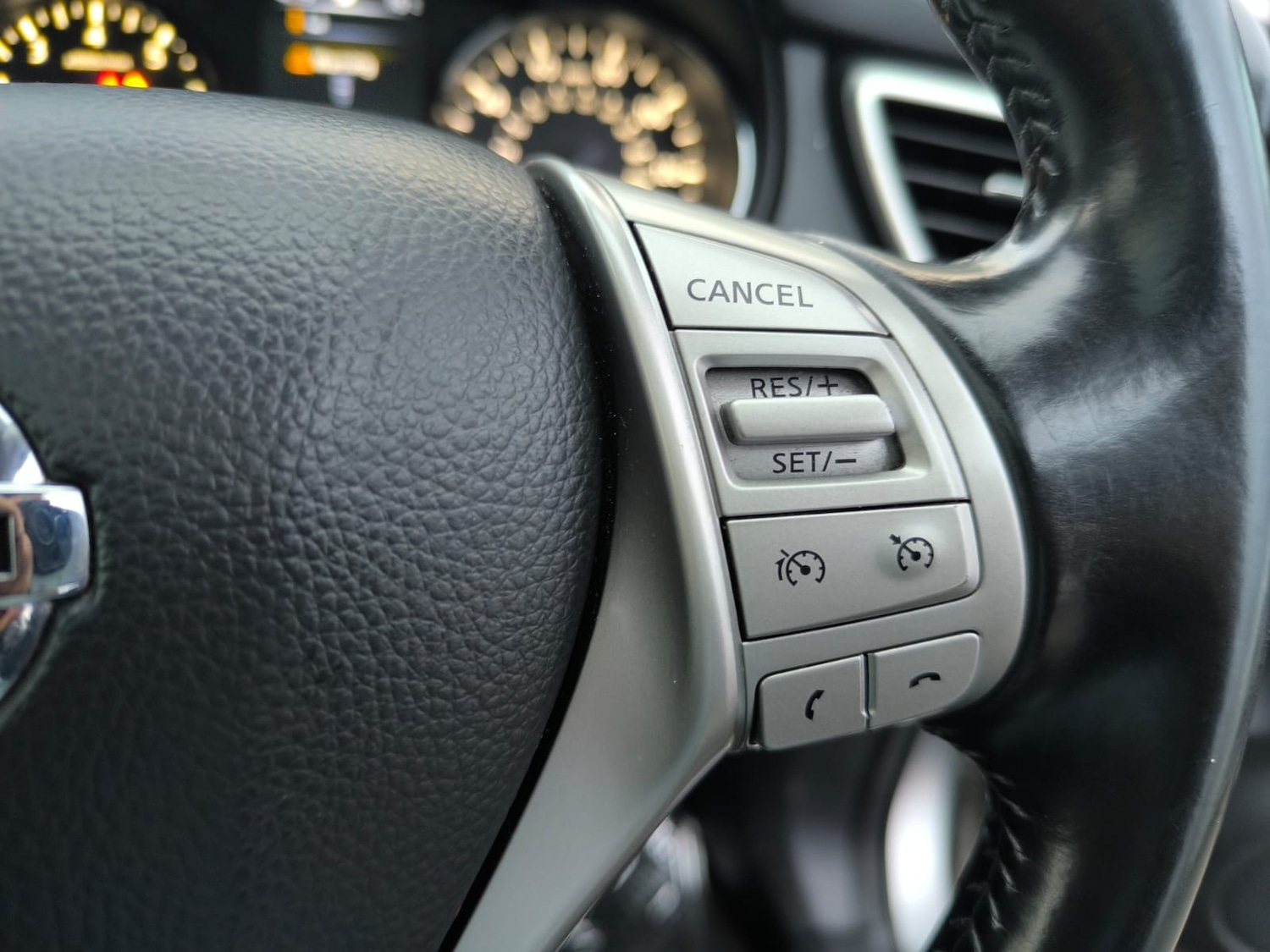 Used Nissan Qashqai 2015 for sale - 76477575: Photo 17