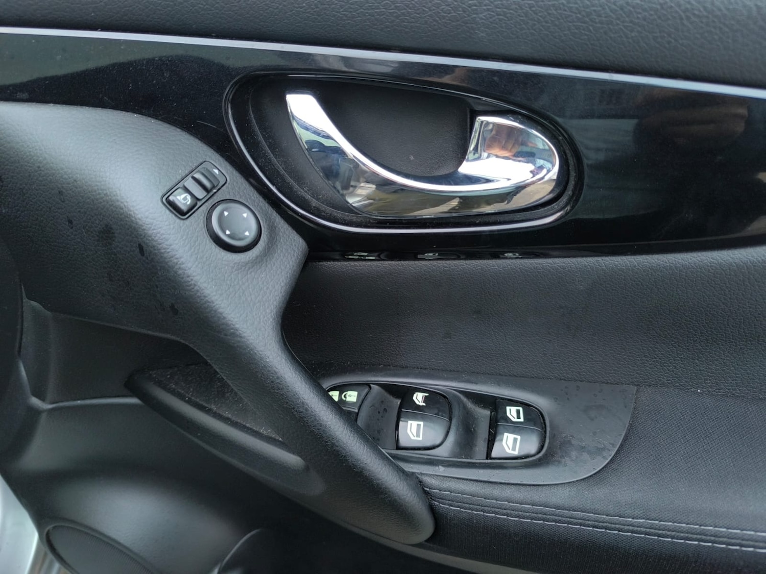 Used Nissan Qashqai 2015 for sale - 76477575: Photo 25