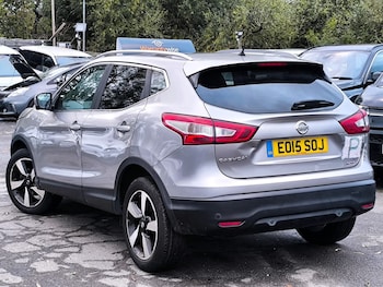 Used Nissan Qashqai 2015 for sale - 76477575: Photo