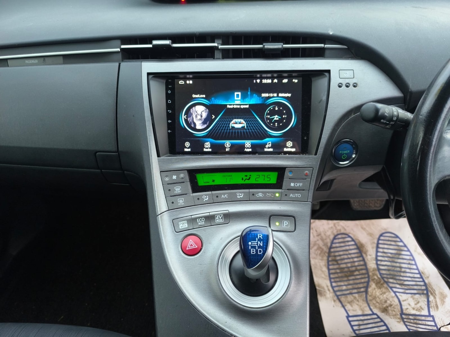 Used Toyota Prius 2015 for sale - 76945948: Photo 18