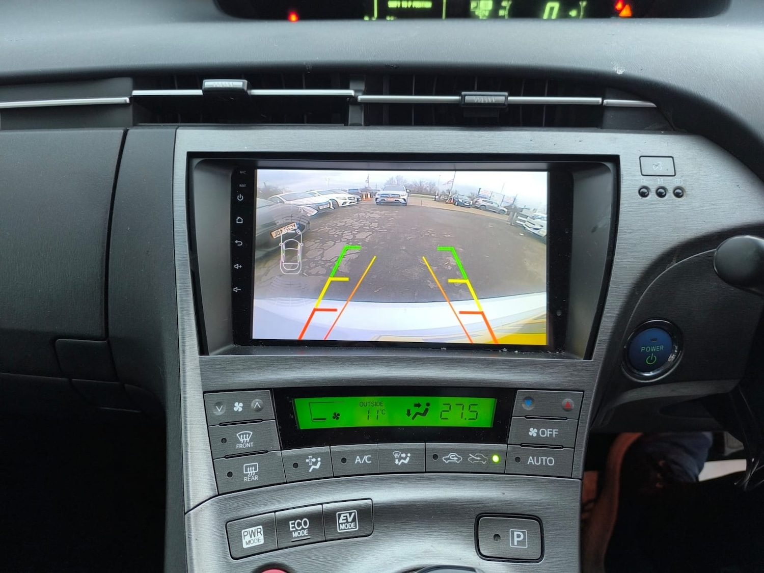 Used Toyota Prius 2015 for sale - 76945948: Photo 19