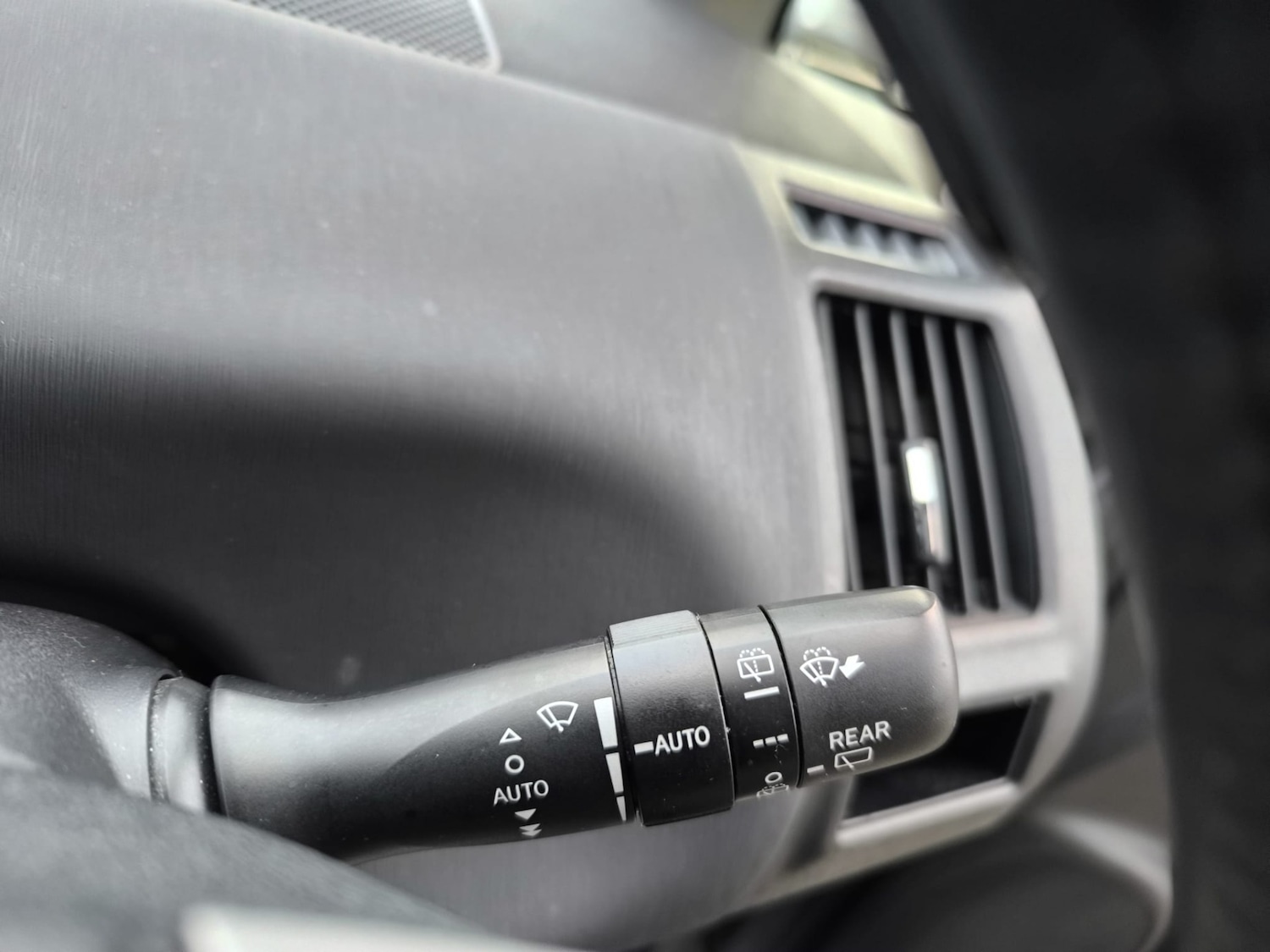 Used Toyota Prius+ 2019 for sale - 77125252: Photo 24