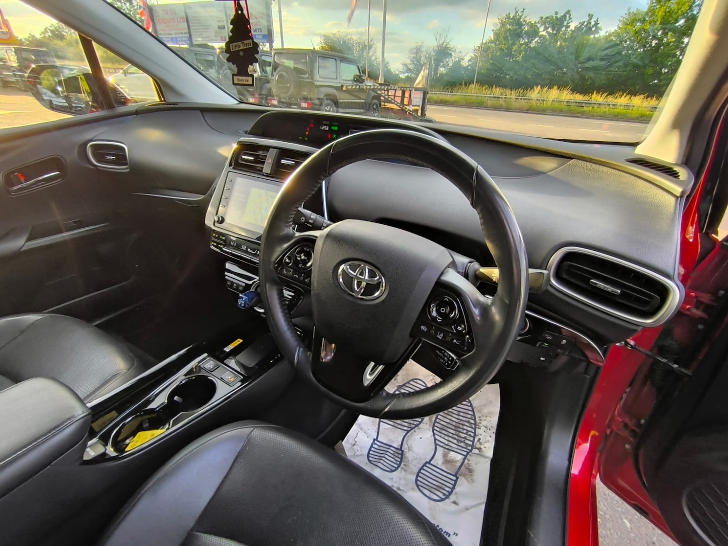 Used Toyota Prius 2020 for sale - 76436599: Photo 11