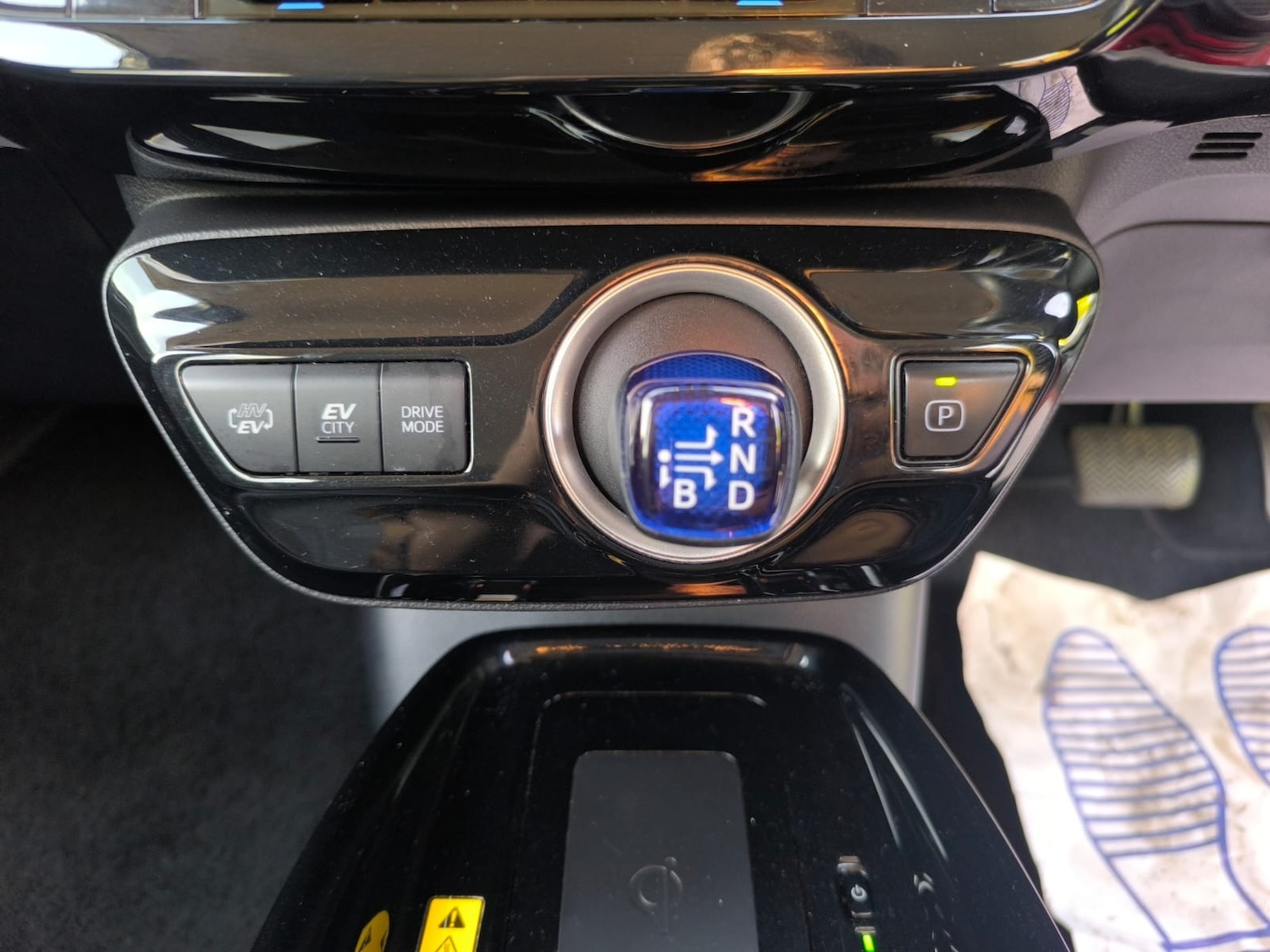 Used Toyota Prius 2020 for sale - 76436599: Photo 21