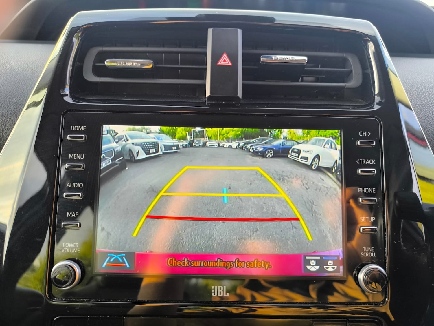 Used Toyota Prius 2020 for sale - 76436599: Photo 24